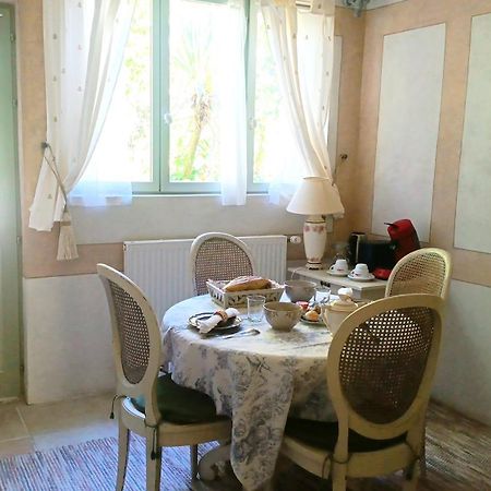 Appartamento A L'Ombre Du Tilleul Giverny Esterno foto