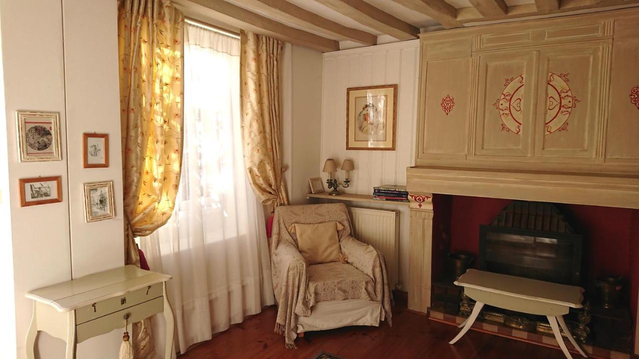 Appartamento A L'Ombre Du Tilleul Giverny Esterno foto