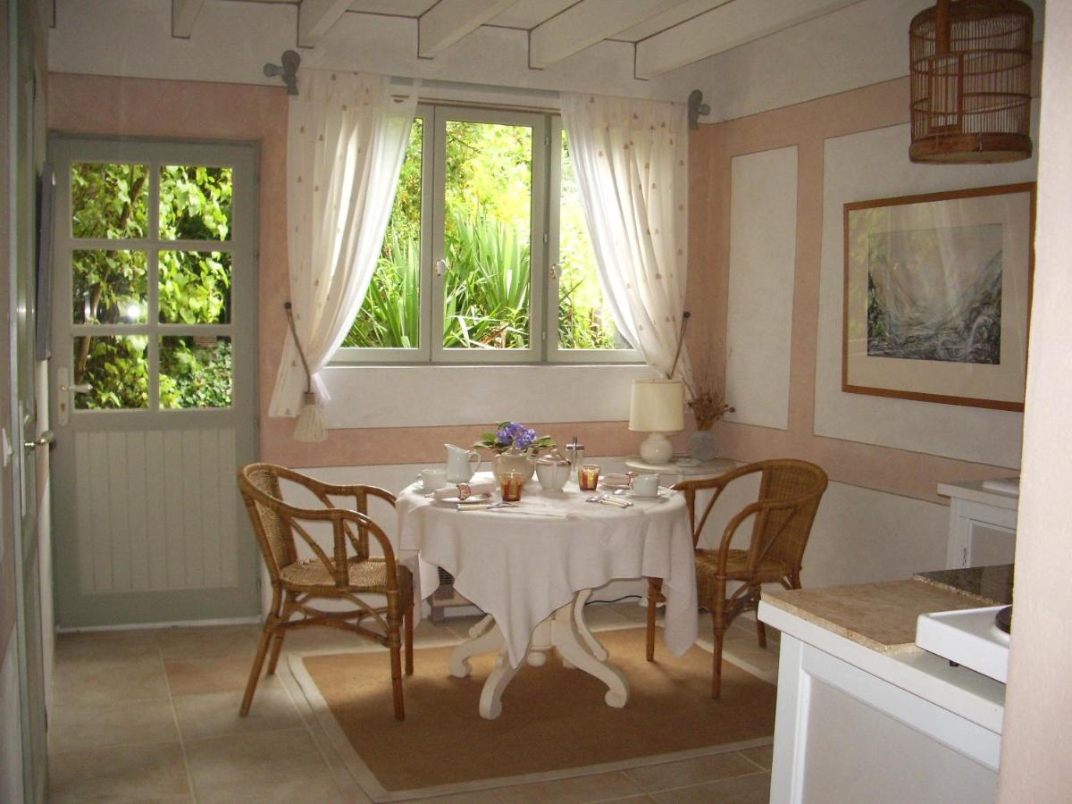 Appartamento A L'Ombre Du Tilleul Giverny Esterno foto